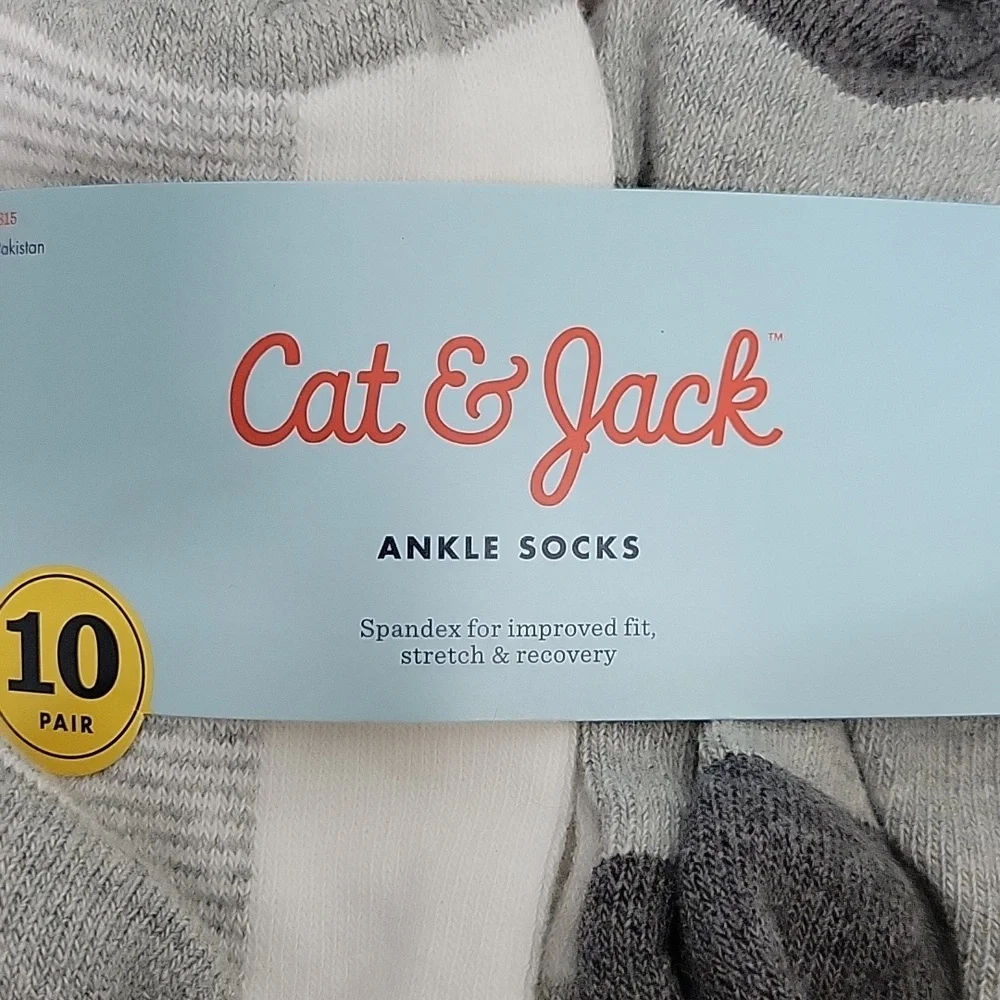 Cat & Jack Boys Ankle Socks M (9-2.5) 10 Pair Nwt